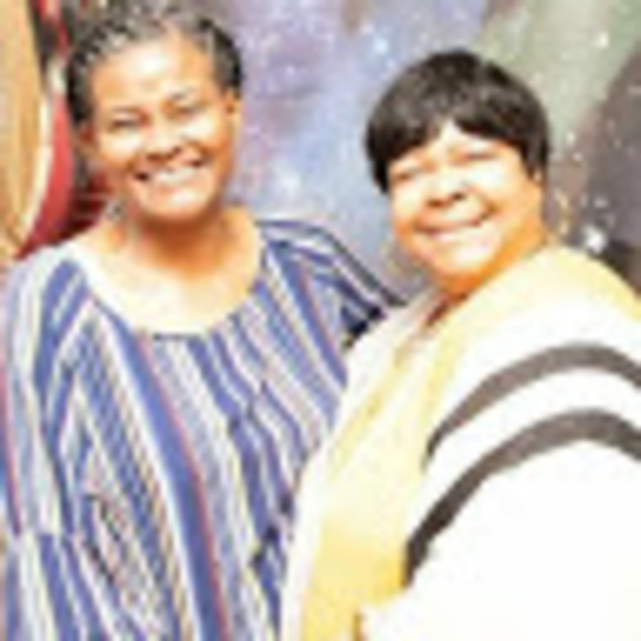 Meet your Posher, Deborah - Picture 1 of 1